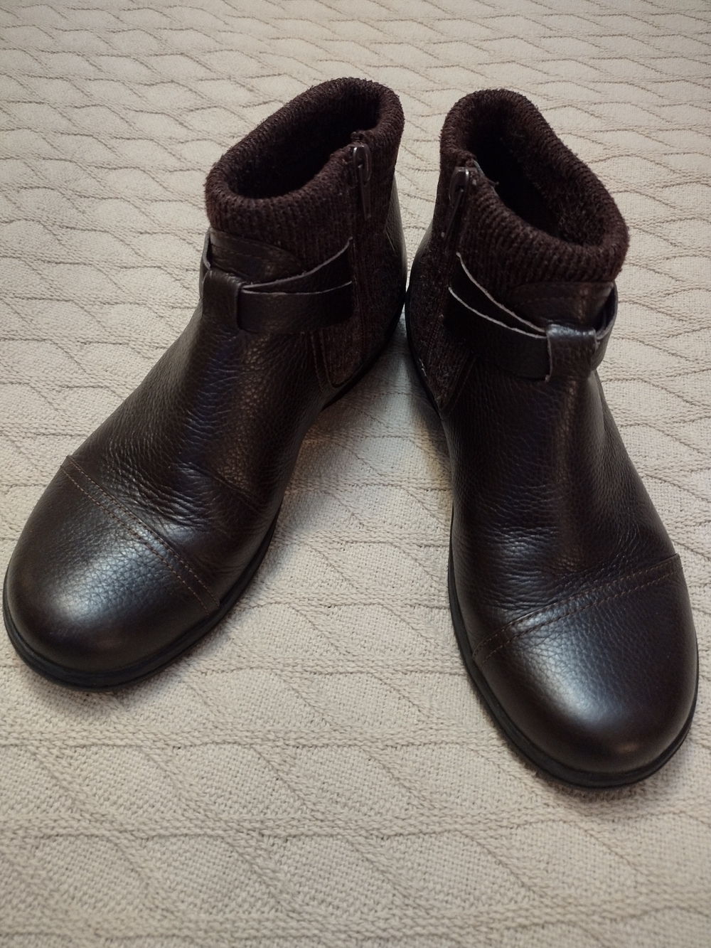 Clarks Dark Brown Leather Ankle Booties with Knit Collar